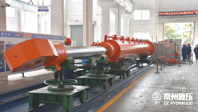 出廠驗(yàn)收 | 葉巴灘水電站大機(jī)組進(jìn)水口和生態(tài)流量泄放機(jī)組進(jìn)水口快速閘門(mén)液壓?jiǎn)㈤]機(jī)設(shè)備順利驗(yàn)收